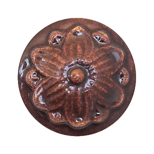 562 - 
Chestnut